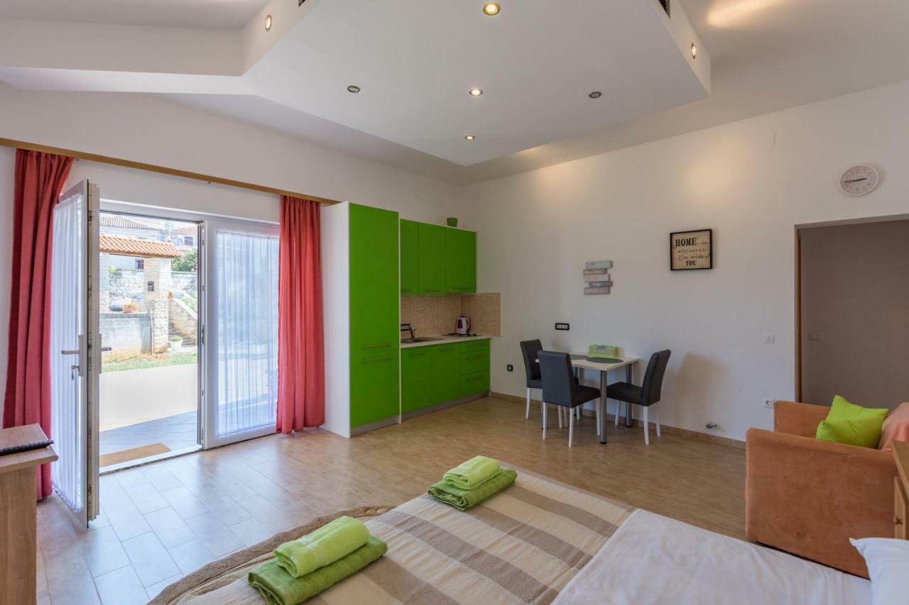 Apartment Lavanda 2 Porec Luaran gambar